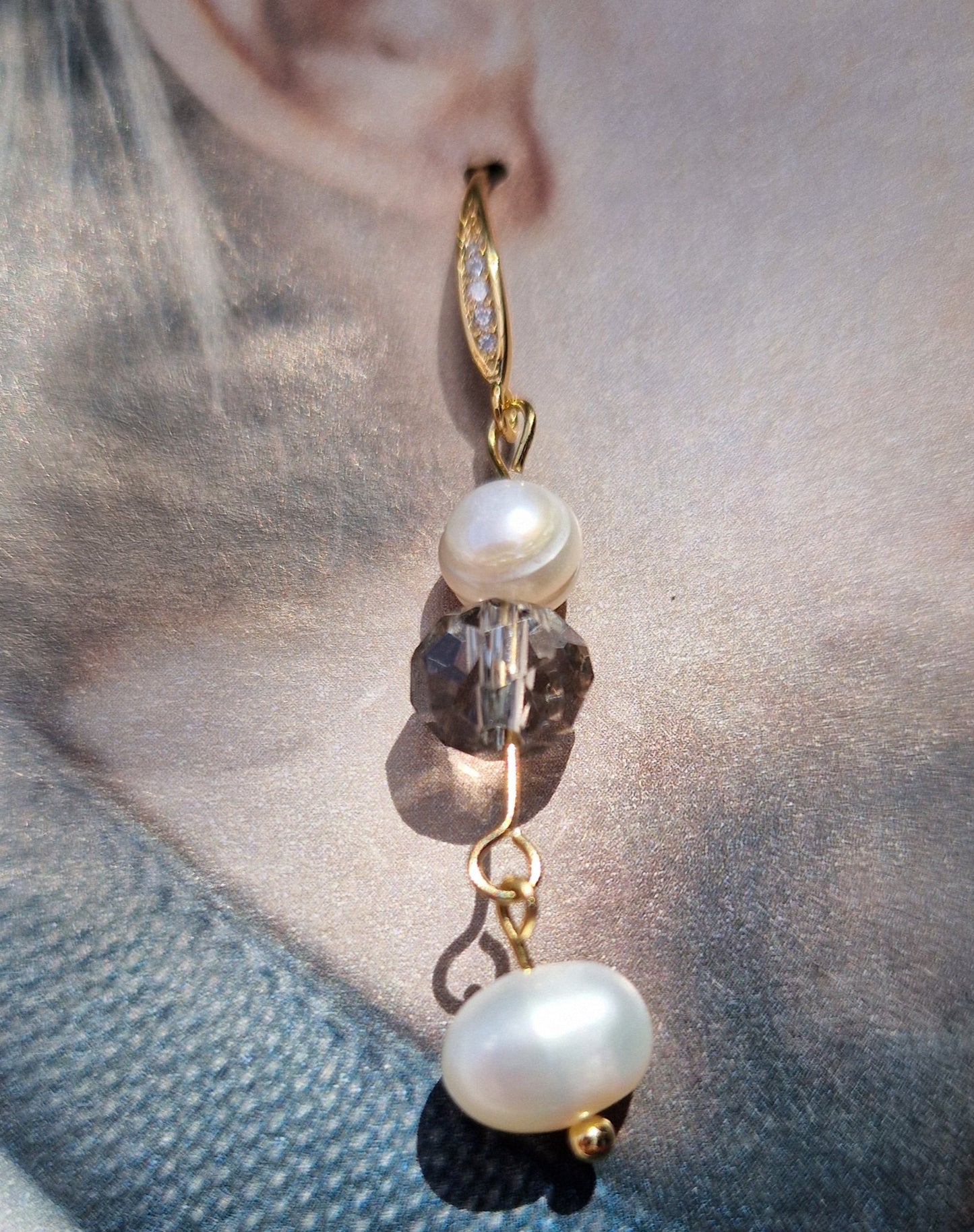 Boucles d'oreilles intemporel grace kelly mer ocean perles mannequin modèle